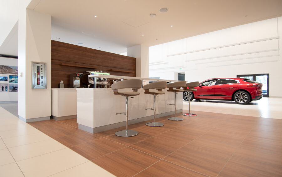 Jaguar Land Rover photo 3